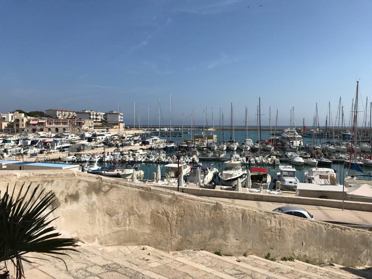 Casa Vacanze La Scalinata Bisceglie Eksteriør bilde